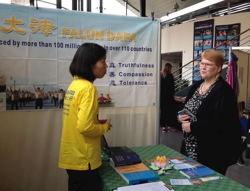 Image for article Danimarka:  Skive'deki Sağlık Fuarında Falun Gong Tanıtıldı