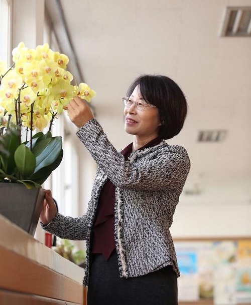 Image for article Kore’deki Bir İlkokul Müdürünün Hayatındaki Dönüm Noktası
