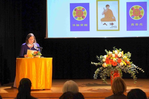 Image for article İsviçre'de Tecrübe Paylaşımı Konferansı: Falun Dafa Kalplerimizi Geliştirdi
