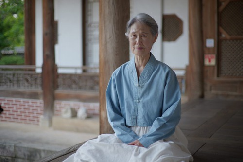 Image for article ​Güney Kore: Tarihi Bir Evin Sahibinin Sağlık Sırrı