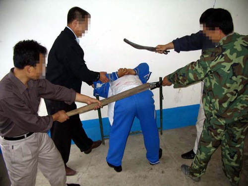 Image for article ​Falun Gong Uygulayıcıları Jinzhong Hapishanesinde İşkence Gördü, En Az Dokuzu İşkenceden Öldü