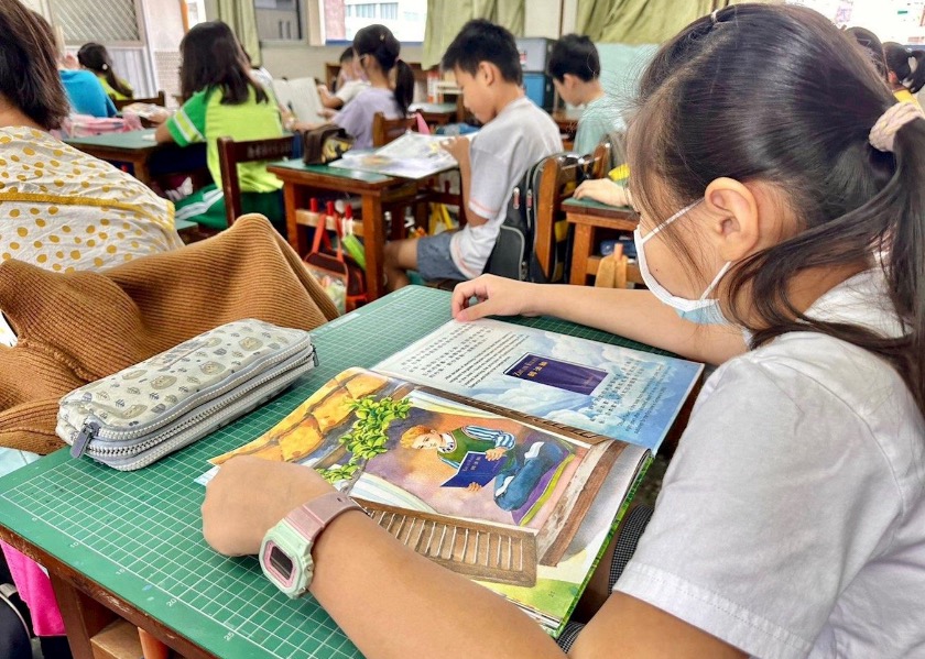 Image for article Tayvan: Minghui’nin Çocuklara Yönelik Kitapları Hakkında Okuyucuların Geri Bildirimleri (1. Bölüm)