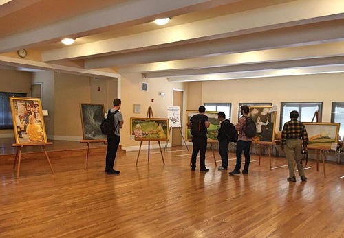 Image for article Stanford Üniversitesi: Ziyaretçiler Zhen Shan Ren Sanat Sergisi'nde Falun Gong'u Öğrendi