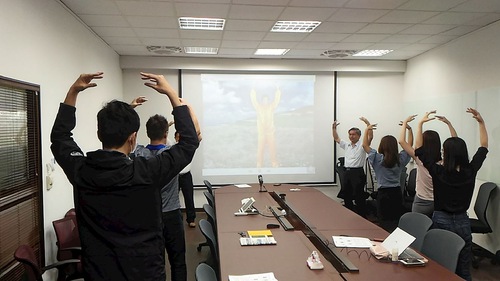 Image for article Tayvan: CEO'nun Şirketi Dokuz Günlük Atölyeye Ev Sahipliği Yaptı