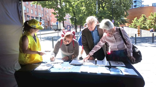 Image for article Helsinki: Finlandiya'nın Başkentinde İnsanlar Sesleri İle Falun Gong'a Destek Oldu
