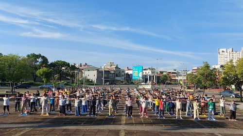 Image for article Tayvan: Gönüllü Asistanlar Deneyimlerini Paylaşmak İçin İki Günlük Kampa Katıldı