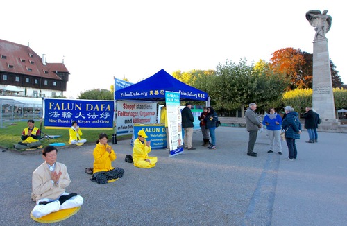 Image for article Orta Avrupa: Konstanz Gölü Çevresindeki Şehirlerde Falun Dafa Tanıtım Etkinlikleri Yapıldı
