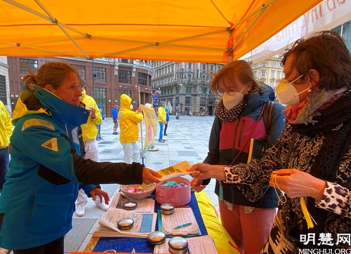 Image for article Viyana, Avusturya: Dünya Falun Dafa Günü Kutlandı