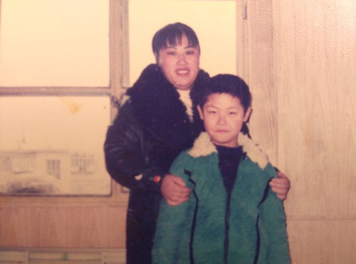 Image for article Jilin’de Bir Aile Zulüm Gördü, Emekli Maaşları Bile Ellerinden Alındı