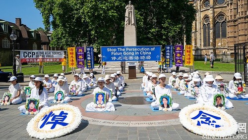 Image for article Londra: Çin Komünist Rejiminin 22 Yıllık Zulmünü Protesto Etmek İçin Düzenlenen Etkinlikler, Seçilmiş Yetkililer Tarafından Desteklendi