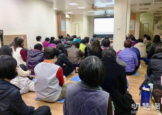 Image for article Tayvan: Uygulayıcılar Konferans Sırasında Birbirlerinden Öğreniyor ve Uygulama Deneyimleri Üzerine Düşünüyorlar
