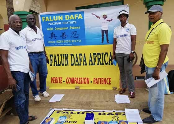 Image for article Afrika: Togo Cumhuriyeti'ndeki İnsanlara Falun Gong'u Anlatmak