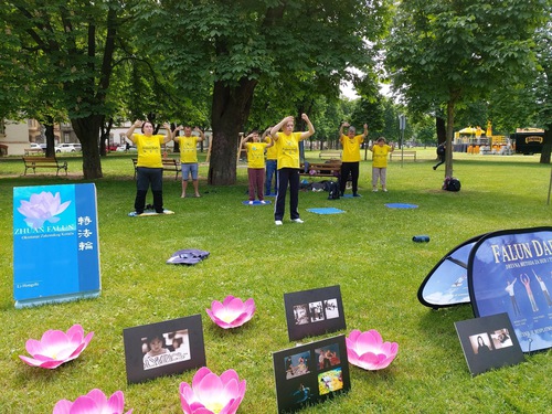 Image for article Hırvatistan: Uygulayıcılar Dünya Falun Dafa Gününü Kutladılar ve Zulüm Hakkında Farkındalığı Artırdılar