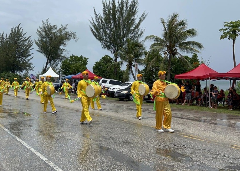 Image for article Saipan: Falun Dafa Uygulayıcıları Bağımsızlık Günü Geçit Törenine Katıldı