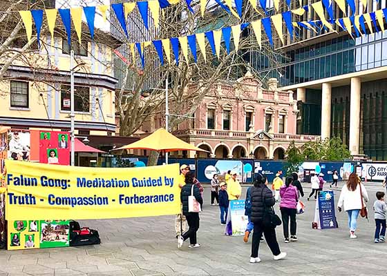 Image for article Parramatta, Avustralya: Belediye Başkan Yardımcısı, Falun Dafa'nın Yerel Topluma Katkılarını Takdir Etti