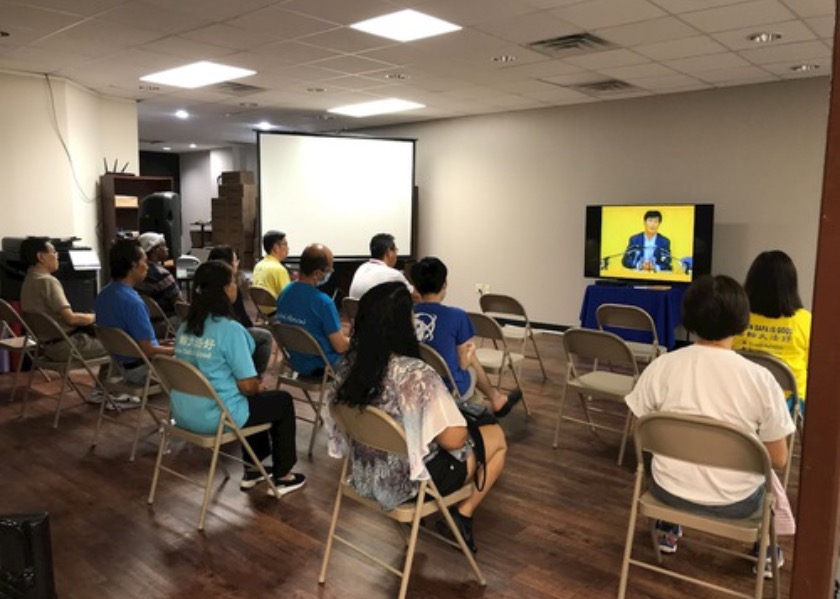 Image for article Houston, Teksas: Falun Dafa'nın Dokuz Günlük Derslerine Katılan Katılımcılar Fayda Görüyor