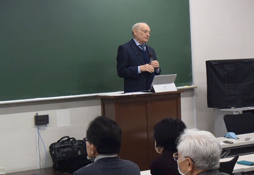 Image for article Japonya: Tıp ve İş Profesyonelleri Tıbbi Soykırımı Bitirme Seminerine Katıldı