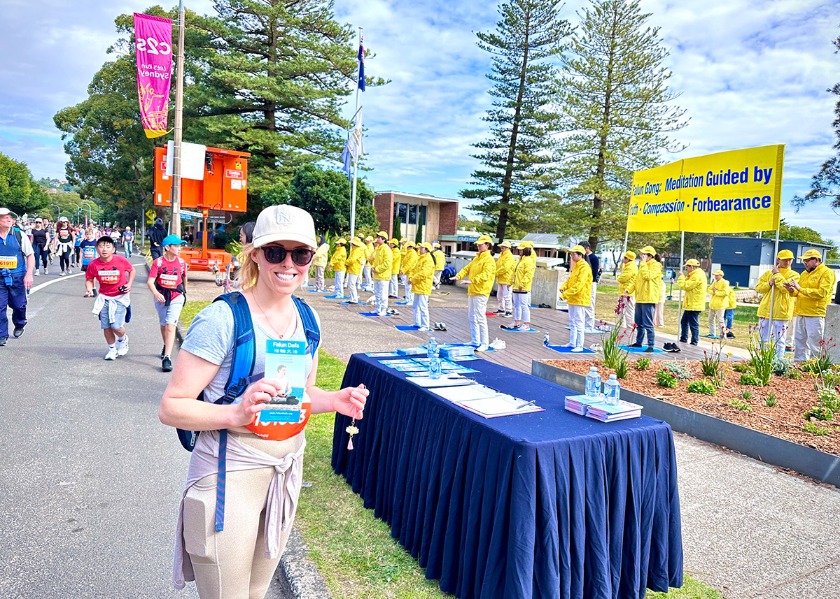 Image for article ​Sidney, Avustralya: City2Surf Eğlence Koşusu Etkinliğinde Falun Gong Tanıtımı