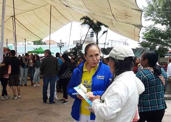 Image for article ​San Agustine Tlaxco, Meksika: Fuardaki İnsanlar Falun Dafa'yı Sevdi