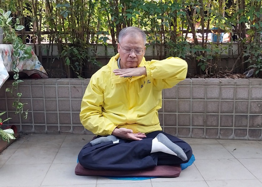 Image for article ​Departman Şefi Falun Dafa'da Rahatlık ve Güvenlik Buldu