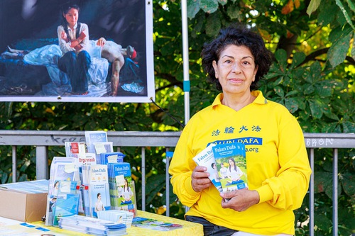 Image for article Almanya: Çin Büyükelçiliği ve Konsolosluklarında Falun Gong Zulmünü Açığa Çıkarmak ve Zulmün 25. Yıldönümünü Anmak İçin Barışçıl Protestolar Düzenlendi