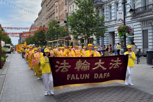 Image for article Polonyalı Uygulayıcılar Şehrin 601. Yıl Dönümü Kutlamasına Katıldı