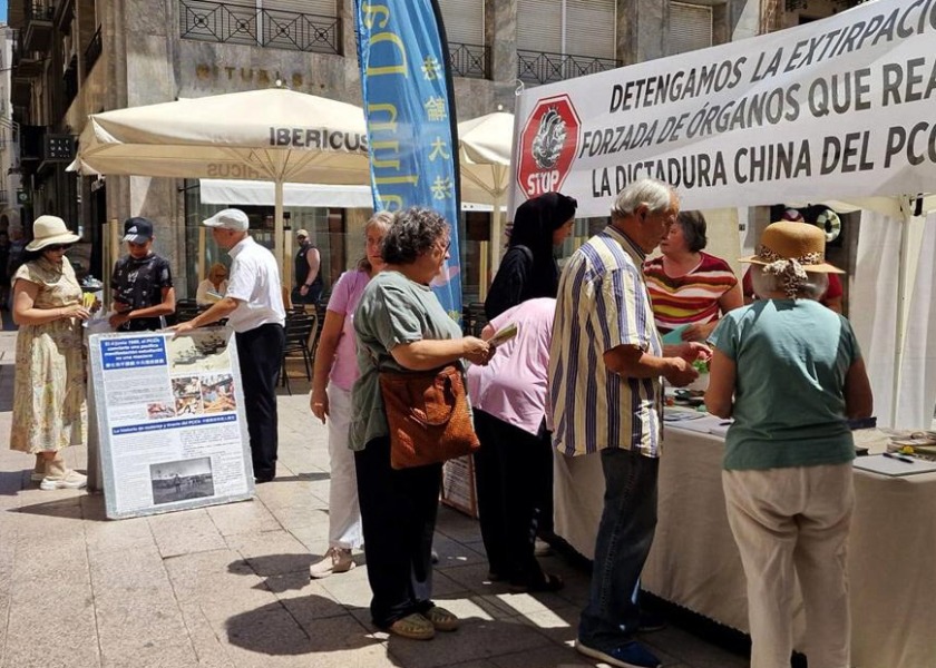 Image for article İspanya: İnsanlar Lleida'da Yapılan Etkinlikte Falun Dafa'ya Övgüde Bulundu