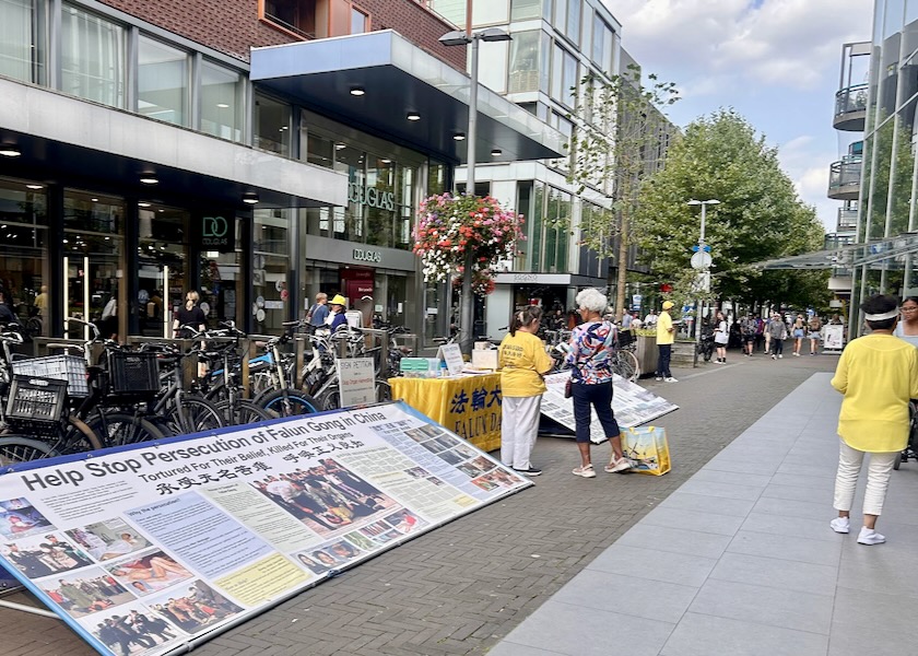 Image for article Hollanda: Hoofddorp ve Amstelveen'deki İnsanlar Falun Dafa ve Çin'deki Zulüm Hakkında Bilgi Edindi