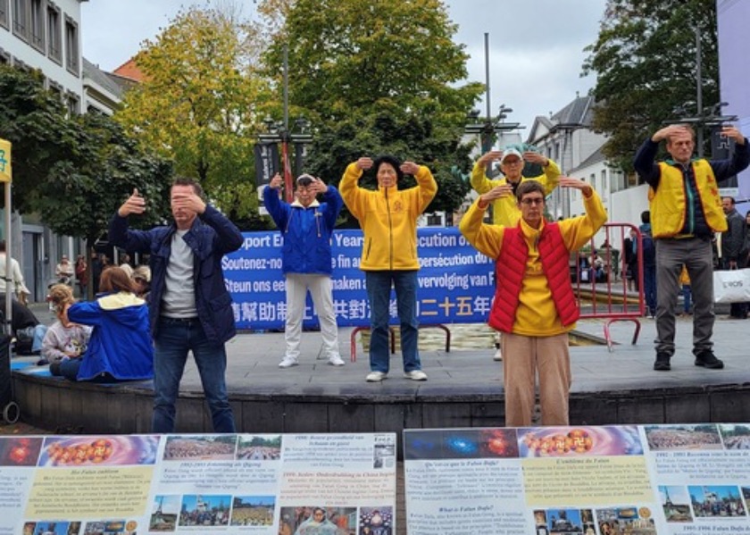 Image for article Belçika, Antwerp: Falun Dafa Uygulayıcıları Farkındalığı Arttırdı ve Halkın Desteğini Kazandı