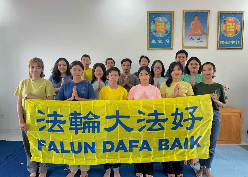 Image for article ​Endonezya, Bali: Genç Uygulayıcılar Falun Dafa Hakkında Farkındalık Yaratıyor