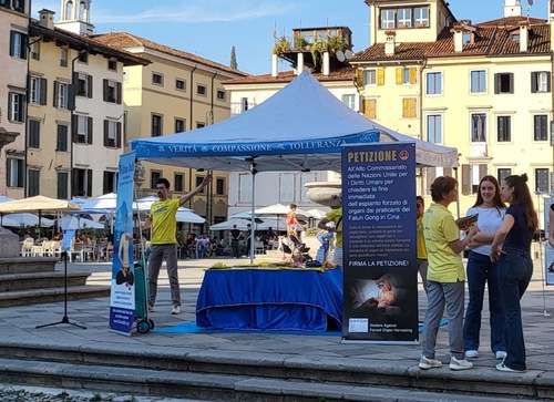 Image for article İtalya: Udine'de Falun Dafa'nın Tanıtımı Yapıldı