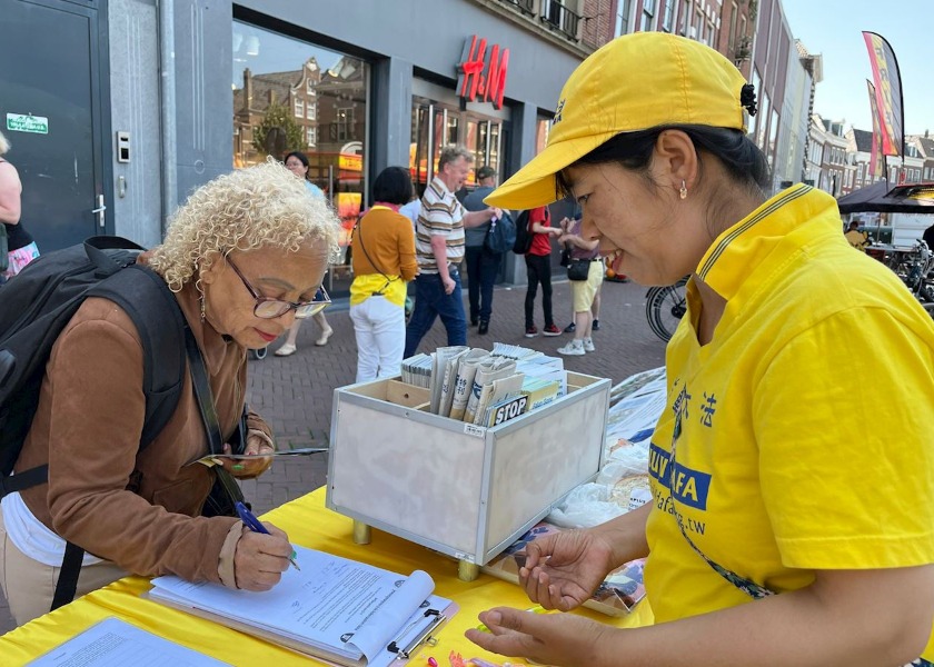 Image for article Hollanda: Leeuwarden Sakinleri Falun Dafa'yı Destekledi