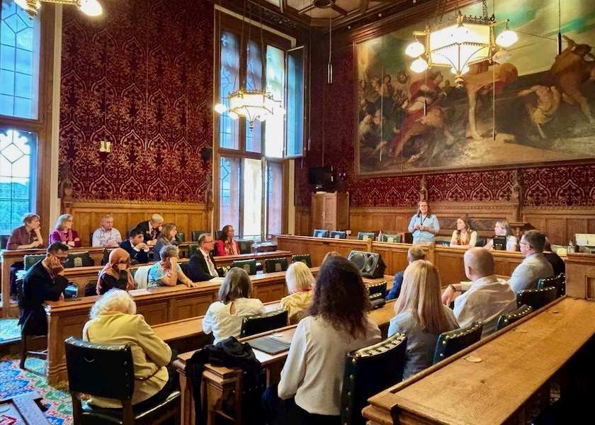 Image for article İngiltere, Londra: Parlamento'da Yapılan Forum, ÇKP'nin Ulusötesi Baskılarına Odaklandı