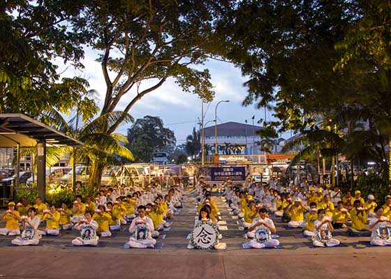 Image for article ​Malezya: Düzenlenen Mum Işığı Nöbetiyle Falun Dafa Uygulayıcılarının Zulmün Sona Erdirilmesi İçin Gösterdikleri Barışçıl Çabaların 26. Yılı Anıldı