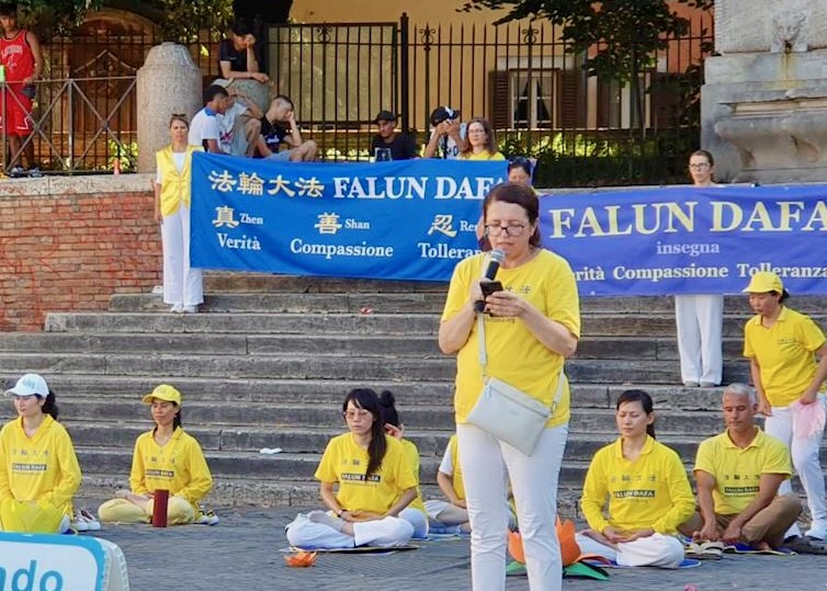 Image for article İtalya: Falun Dafa Uygulayıcıları, Zulmü Sonlandırmak Amacıyla Yapılan 26 Yıllık Çaba Kapsamında Roma'da Barışçıl Bir Protesto Düzenlediler