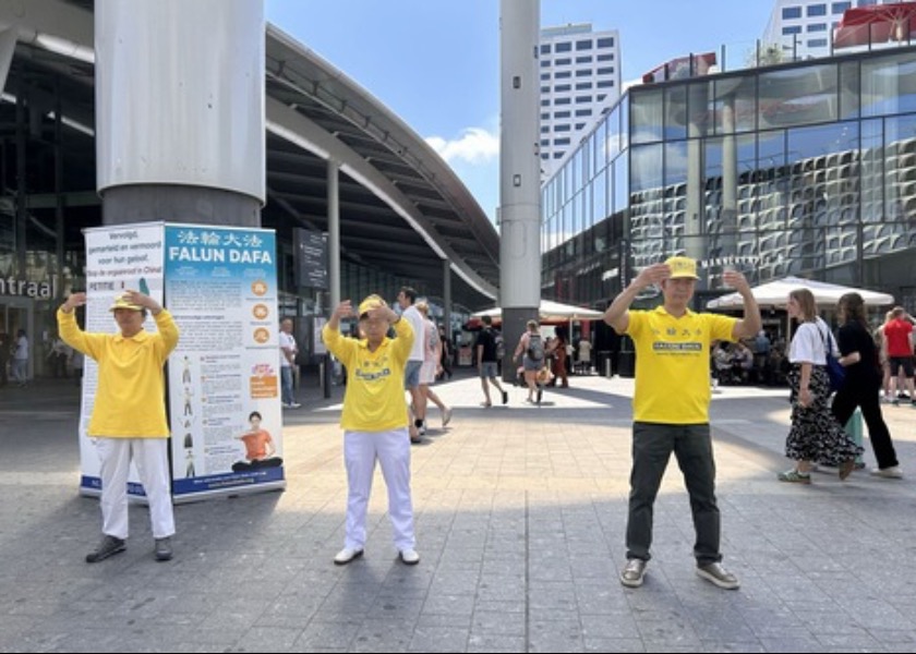 Image for article Hollanda: Falun Dafa Tanıtıldı ve Çin'de Yapılan Zulme Karşı Farkındalık Arttırıldı