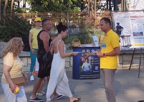 Image for article Rumenler Falun Dafa'ya Desteklerini İfade Ettiler