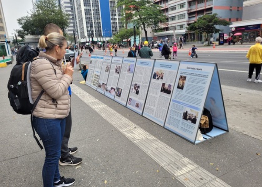 Image for article ​São Paulo, Brezilya: Uygulayıcılar Çin Rejiminin Zulmünün Sona Erdirilmesi Çağrısında Bulundu