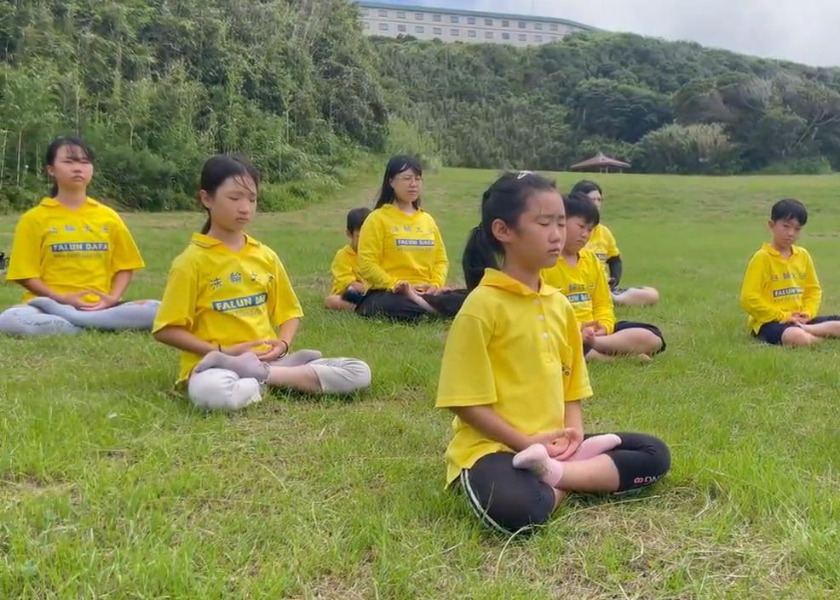 Image for article Japonya: Genç Uygulayıcılar Minghui Yaz Kampına Katıldı