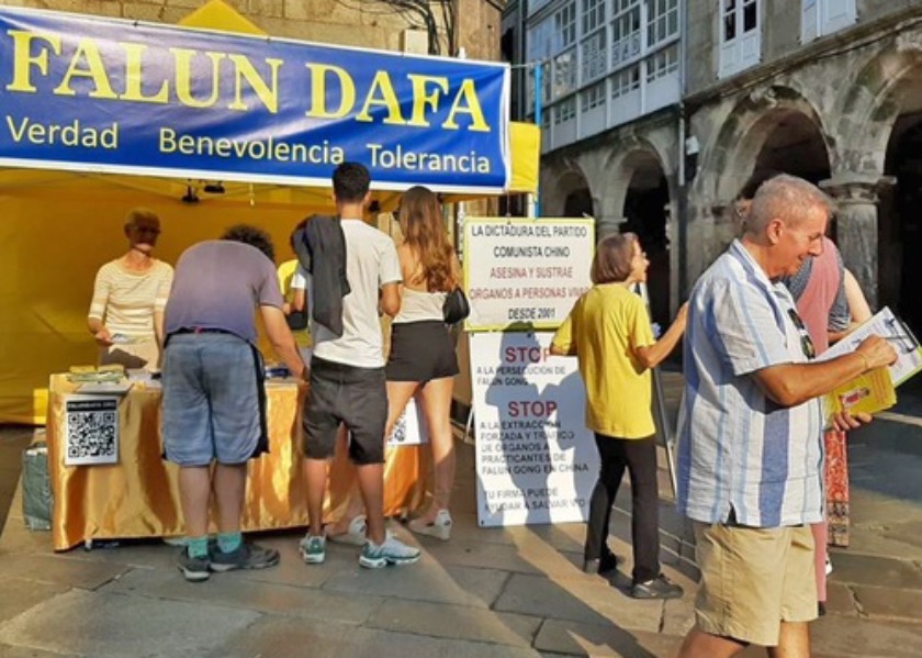 Image for article İspanya: Ünlü Turistik Bölgede İnsanlar Falun Dafa'yı Öğrendi