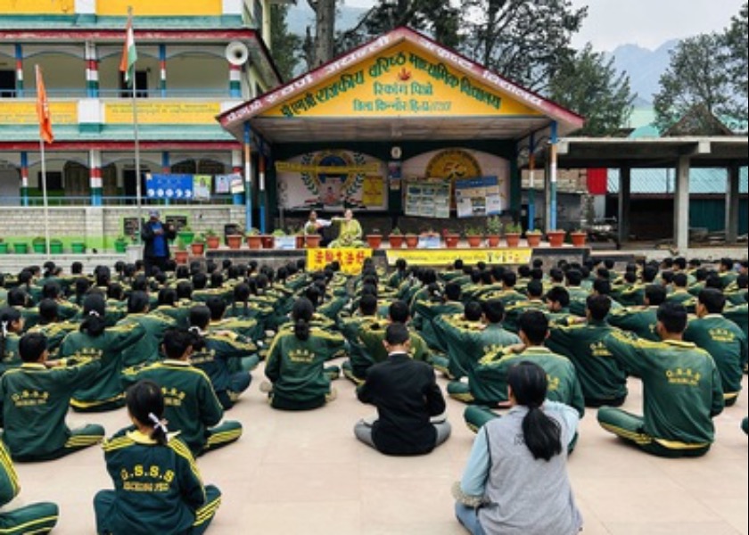 Image for article ​Kinnaur, Hindistan: Himalayalar Yakınındaki Okul Müdürleri ve Eğitimciler Falun Dafa'yı Övüyor