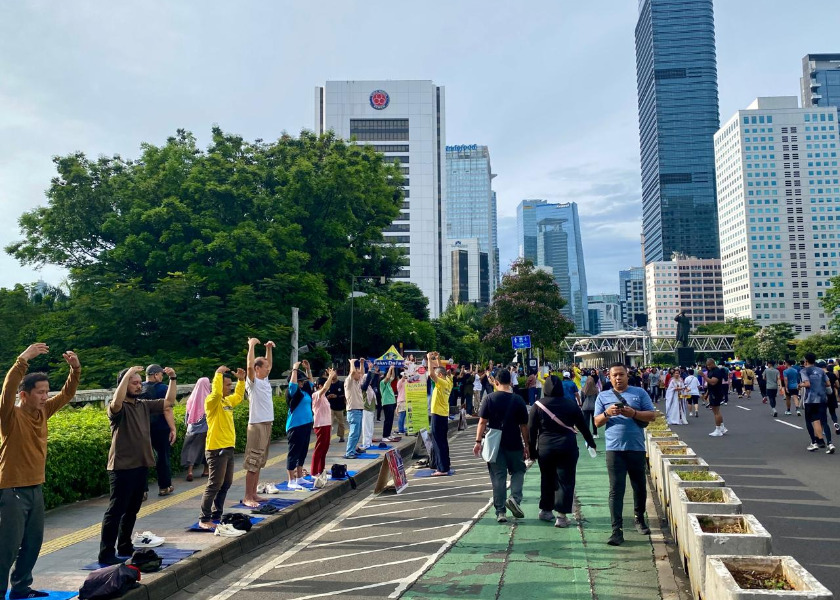 Image for article ​Endonezya: Cakarta Sakinleri Falun Dafa Hakkında Bilgi Edindi