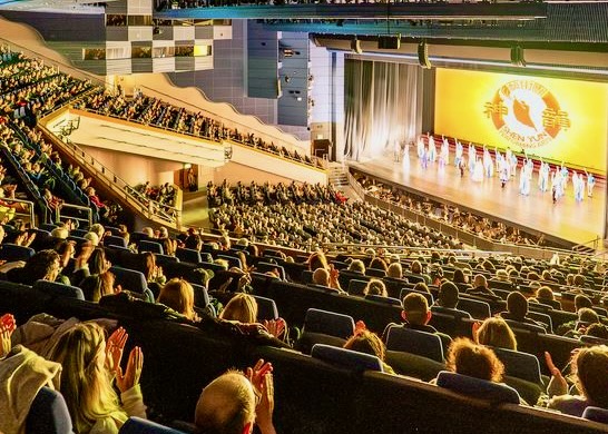 Image for article Shen Yun, Yeni Yıl Haftasında Sekiz Ülkede Konser Verdi: “Hayatın Güzelliği”