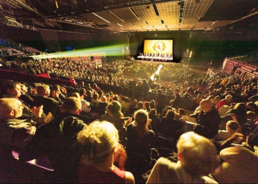 Image for article Avrupa Ve Amerika Birleşik Devletleri'ndeki Tiyatroseverler Tatil Döneminde Shen Yun'un 