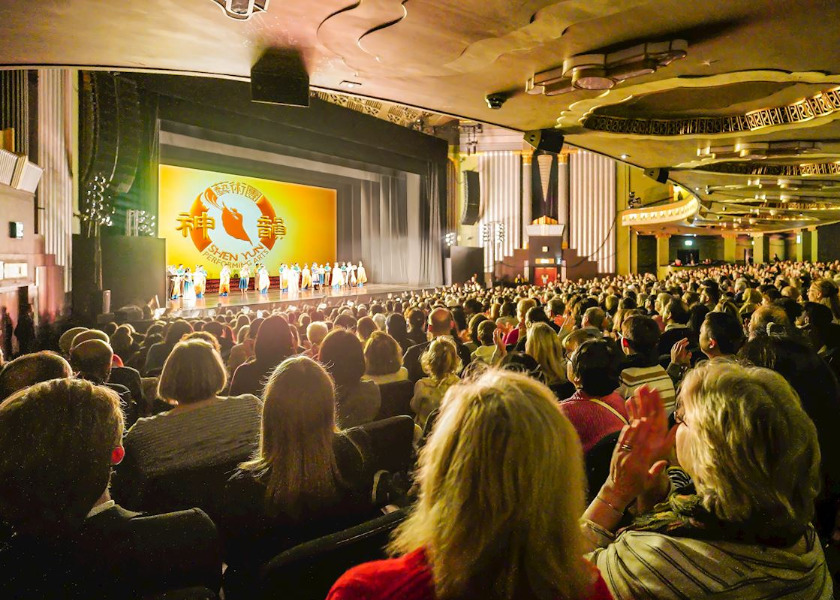 Image for article Florida: Wilton Manors Belediye Başkanı, Şubat ayını Shen Yun Performans Sahne Sanatları Ayı İlan Etti