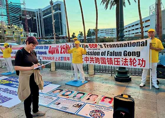 Image for article ​Las Vegas, Nevada: Falun Gong Uygulayıcıları, Çin'de 27 Yıl Önce Gerçekleşen Barışçıl Temyizi Anıyor