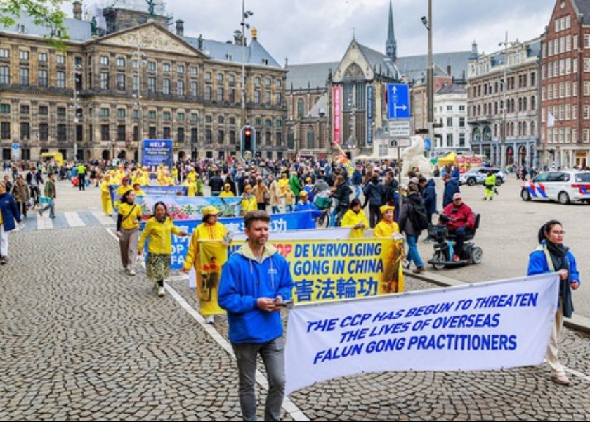 Image for article Hollanda: Eski Milletvekili Dünya Falun Dafa Günü Kutlamalarına Katıldı