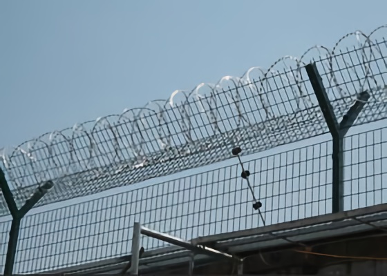 Image for article ​Hebei Eyaletinden Bir Kadın Polis Tarafından Dövüldü ve İnancı Nedeniyle Hâlâ Gözaltında Tutuluyor