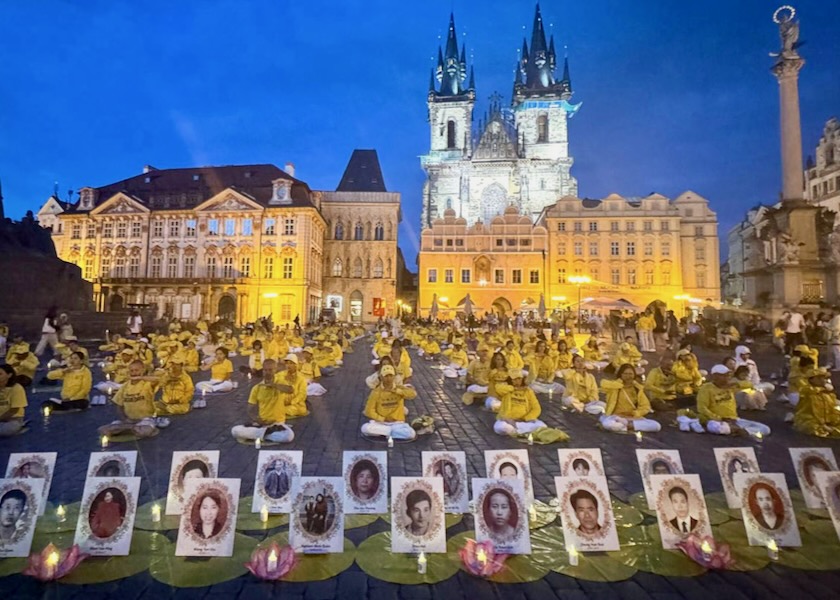 Image for article Çek Cumhuriyeti: Prag Halkı Çin Komünist Partisi'nin Falun Gong'a Yönelik Zulmünü Kınadı
